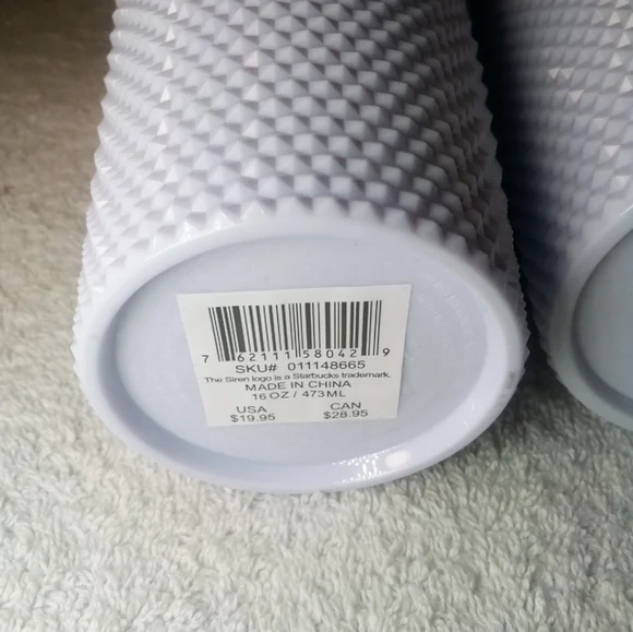 Starbucks Studded white bling Tumblrs - Picture 5 of 10